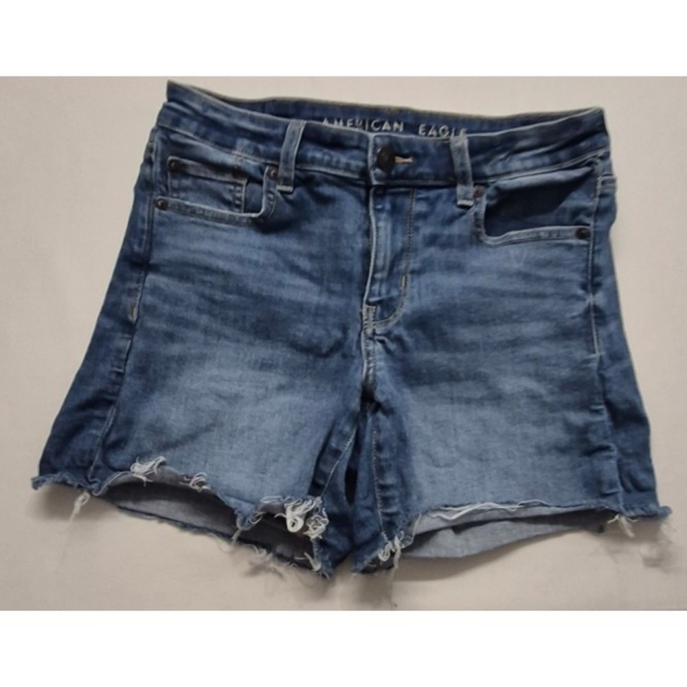 American‎ Eagle women's midi denim blue jeans shorts sz 4 next level stretch